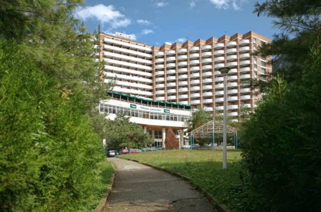 Dacia Hotel Băile Herculane Esterno foto