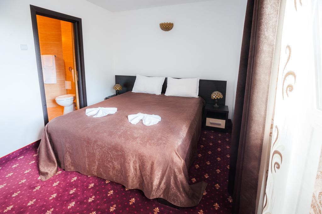 Dacia Hotel Băile Herculane Esterno foto